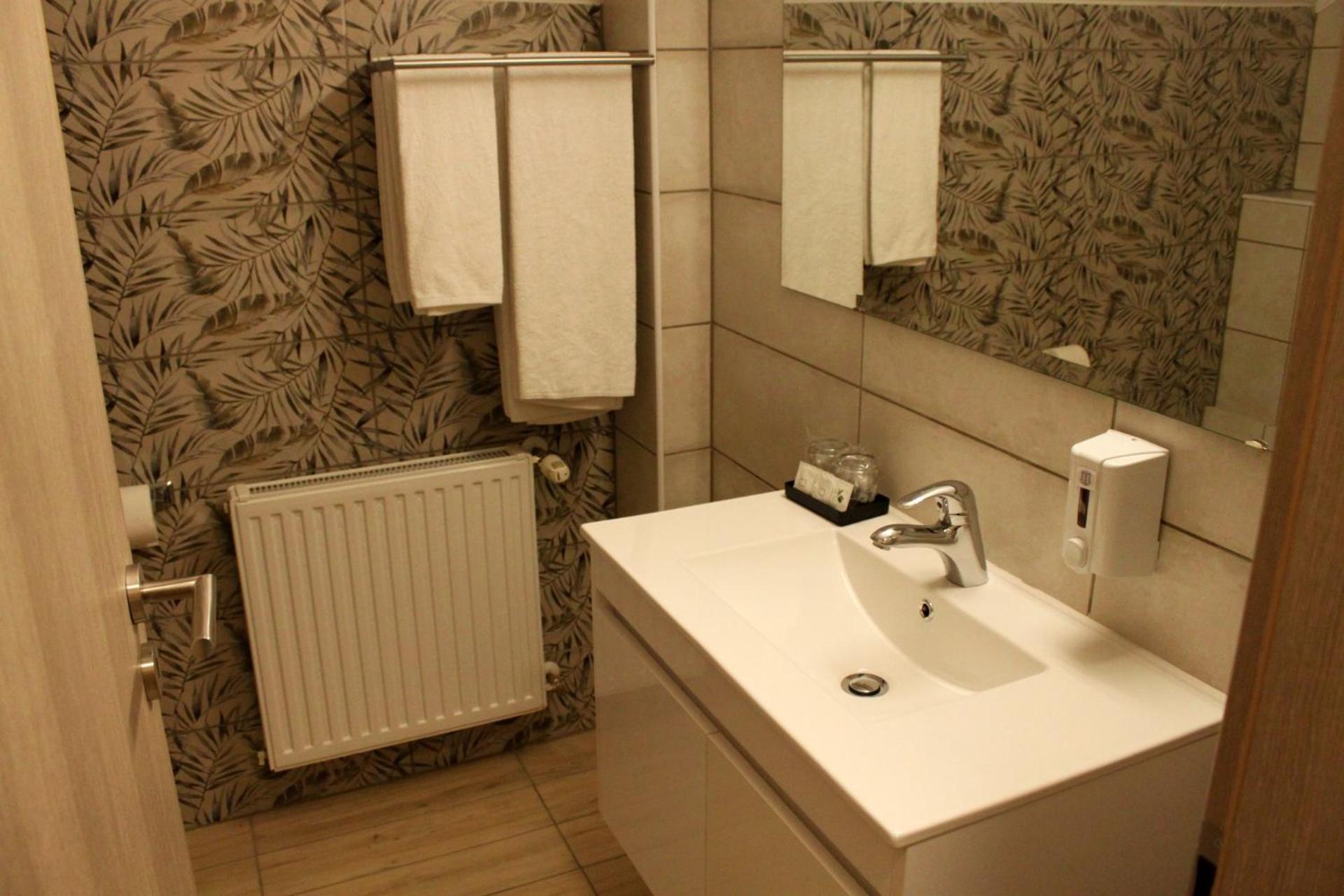 ياستريبارسكو Guesthouse Rezekov Podrum المظهر الخارجي الصورة
